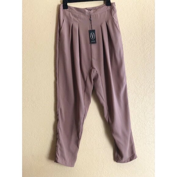 $150 Vertigo Women’s Solid Two-Pocket Pleated Cropped Pants Size M Trousers - Picture 3 of 8